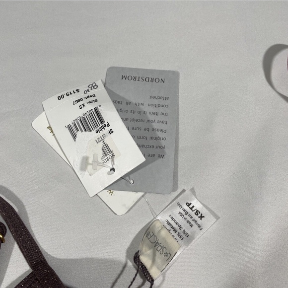 NWT L Space [ XS ] Sparkle Missy Bikini‎ Top in Pebble - Picture 6 of 12